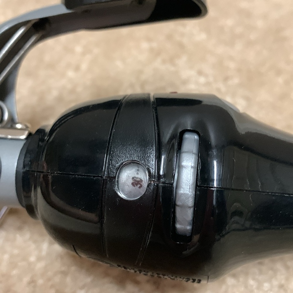 Revlon Curling Iron - Picture 3 of 4